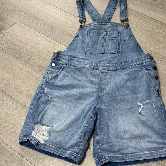 Lane Bryant Shorts Wide Leg Blue Jean Overalls - Picture 3 of 12